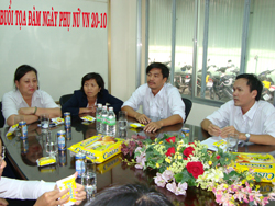 Tọa đàm kỷ niệm ngày Phụ nữ Việt Nam 20-10