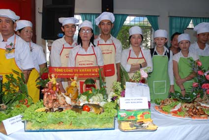 Công đoàn TCT Khánh Việt tổ chức Hội thi nấu ăn và giao lưu văn nghệ